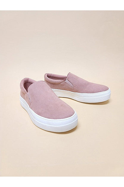 SLIP ON CASUAL SNEAKERS - MONLANE