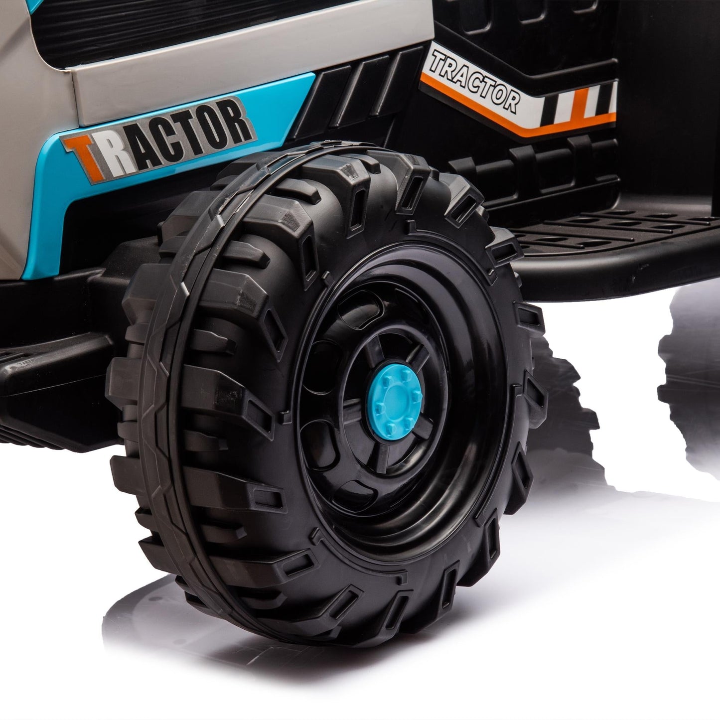Ride on Tractor with Trailer - MONLANE