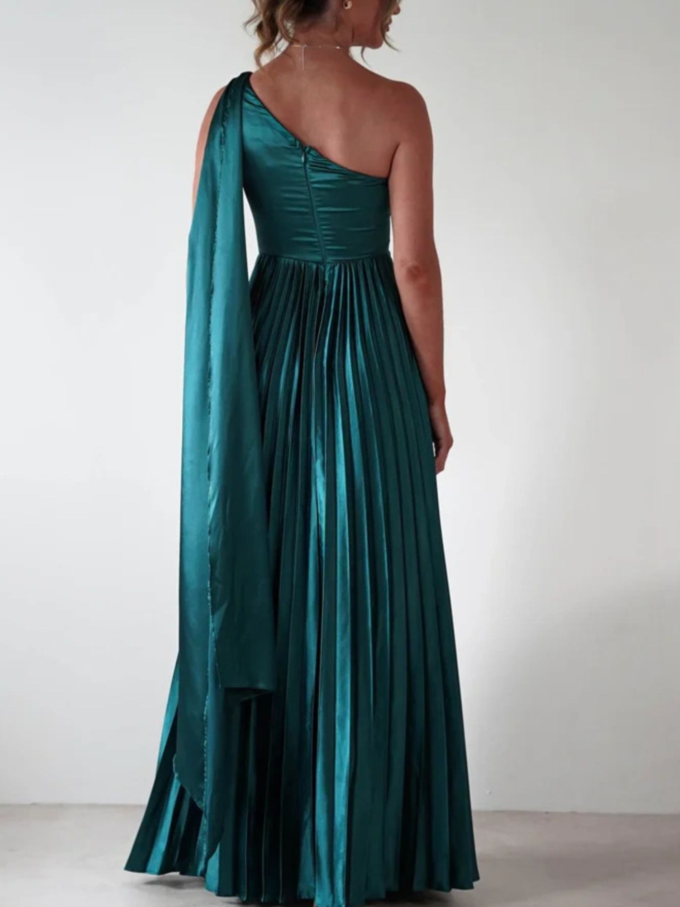 One-Shoulder Pleated Slit Dress