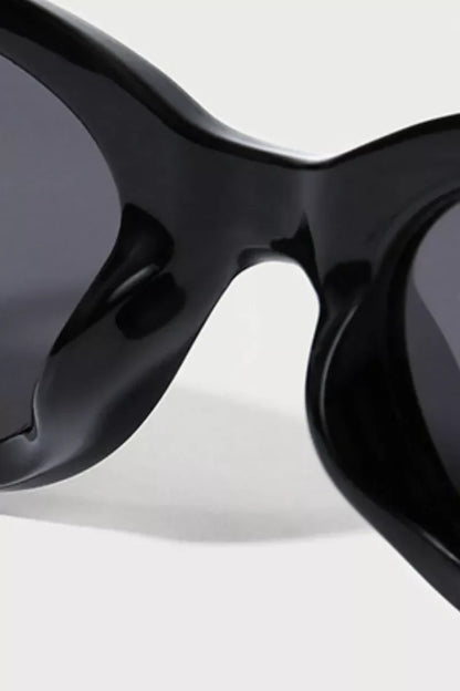 Retro Oval Frame Sunglasses