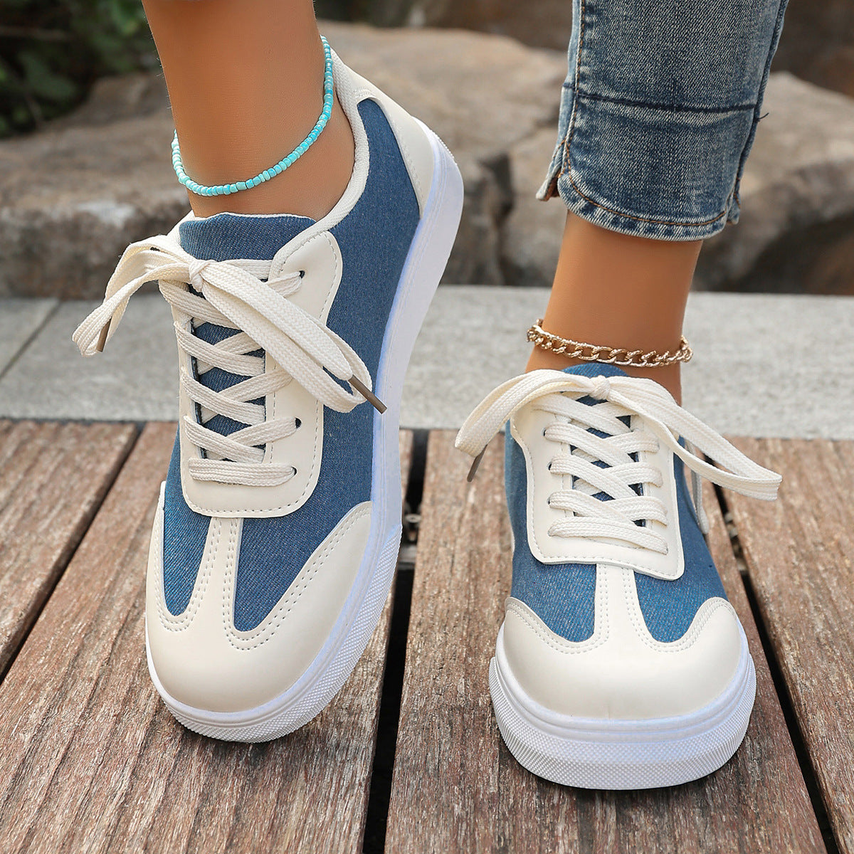 Round Toe Lace Up Sneakers