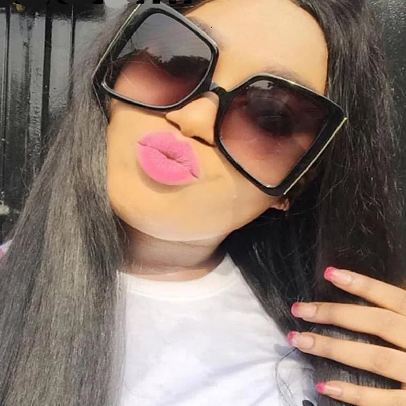 Oversize Bow Shape Square Sunglasses
