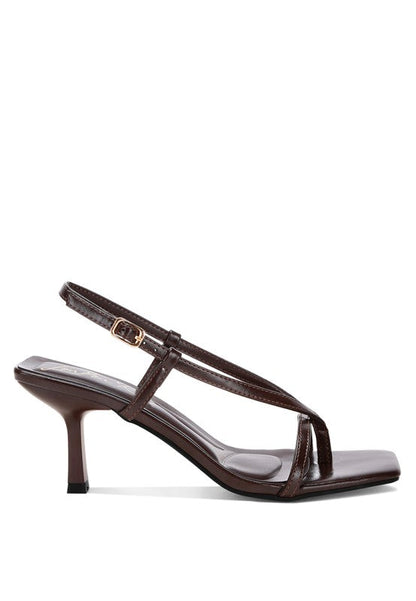 Yarsa Thong Toe Sandals